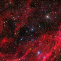 LDN_910_RGB_Grad_SPCC_BlurX_MAS_NoiseX_SatBoost_PS_SqCrop
