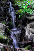 Waterfall_near_Zojoji_Temple_sm