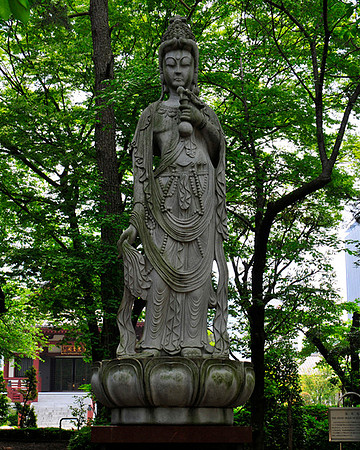 Zojoji_Temple_Grounds1_sm
