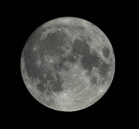 Full_moon_July2_2004