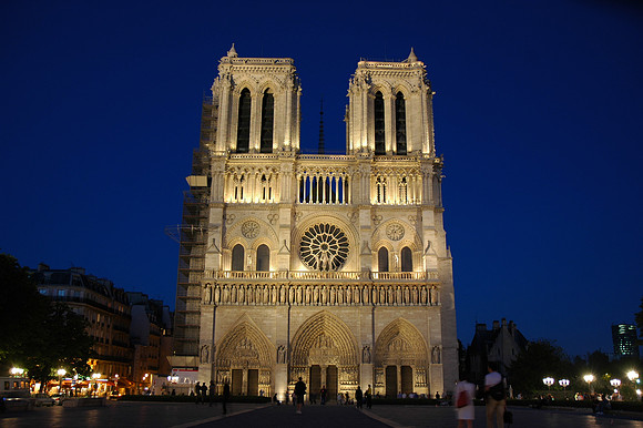 Notre_Dame_10pm
