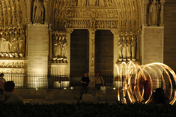 Notre_Dame_fireworks