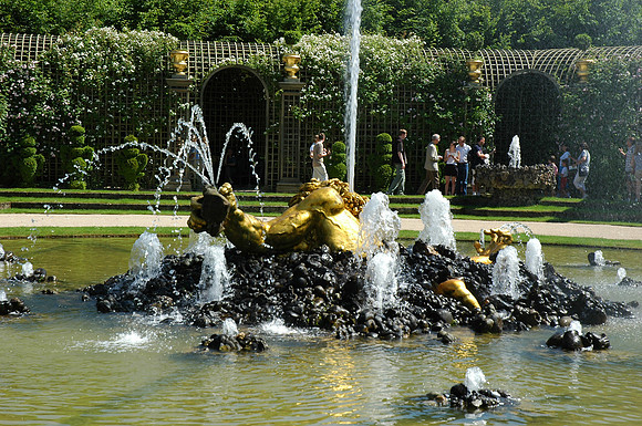 Versailles_Enceladus2