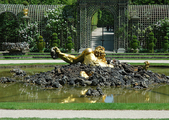 Versailles_Enceladus1