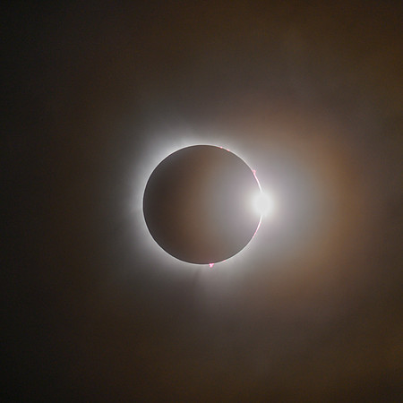 2024_Eclipse_400mm_Total_90th_DiamondRing_Contrasty