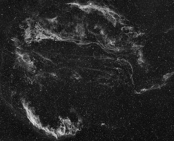 Veil_4Frame_Mosaic_HAlpha_Crop_PS_2000x2479