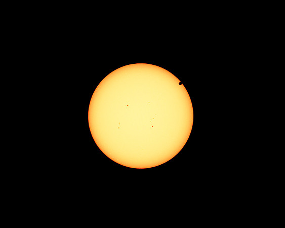 Transit_of_Venus_620pm_6864
